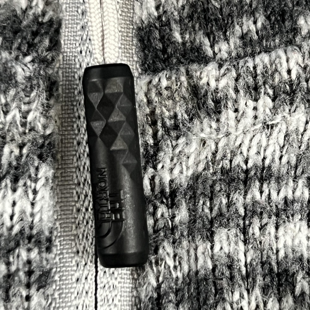 The North Face Pullover Mens Large Gray Stripe 1/4 Zip Fleece Fair Isle Hiking - Picture 12 of 16